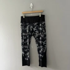 Active Life Black and Gray Camo Capri Pants Workout Athletic Womens Size XL