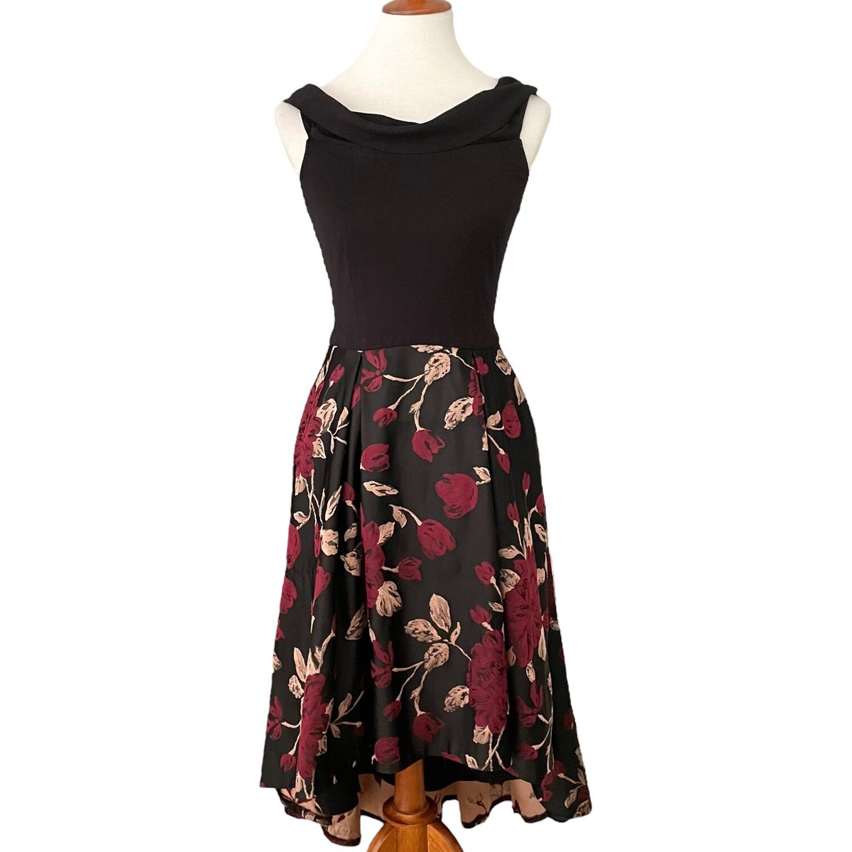 hutch black and gold dress Hutch Iris Dress #11416