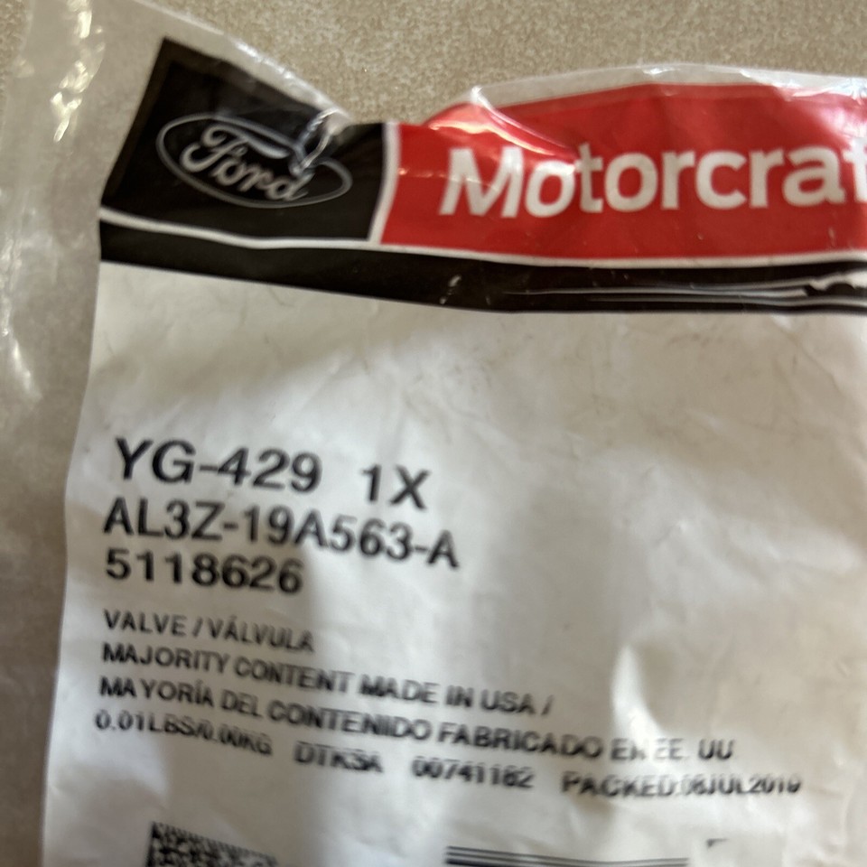 Genuine Motorcraft YG429 Vacuum Checking Switch Ford AL3Z19A563A Brand
