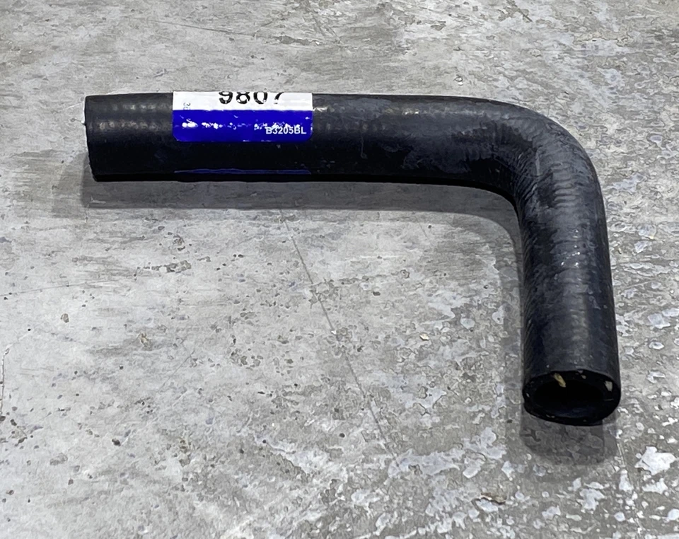 Manguera de calentador de climatización NAPA 9807, nueva Foto 2 de 4