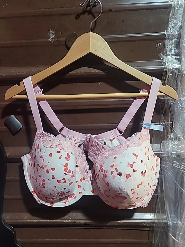 Ambrielle Bra 40DDD Foto 2 de 4