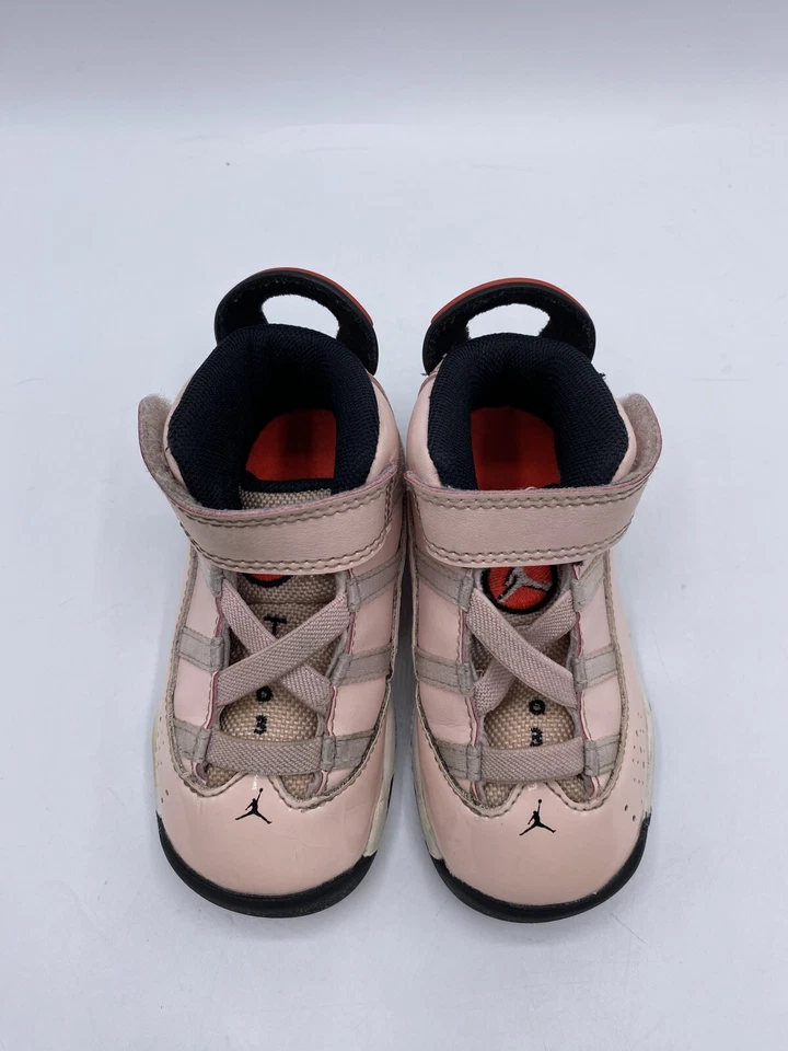 Zapato Jordan 6 Anillos Rosa y Blanco Niño Talla 6c Nike Air Foto 3 de 4
