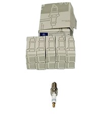 NEU Z&uuml;ndkerze M120 M119 M104 M111 Original Mercedes W124 W140 W202 W210