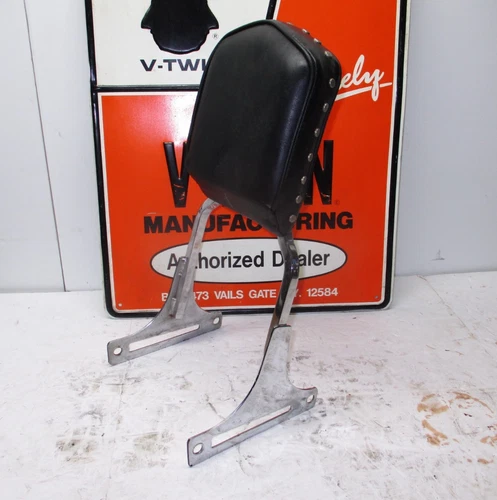 GENUINE HARLEY DAVIDSON SISSYBAR BACKREST FITMENT UNKOWN BRACKET WAS CUT