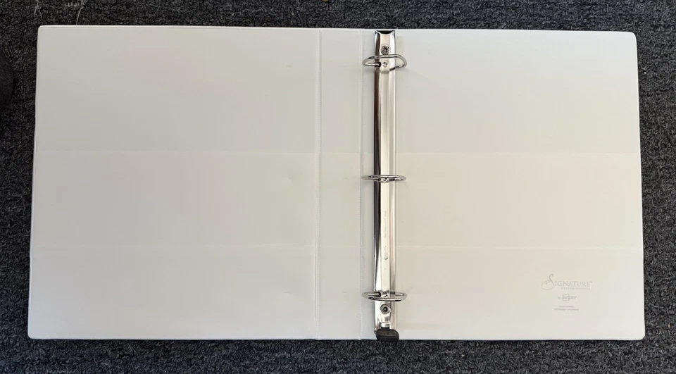 2008 TOPPS LOST WACKY PACKAGES 2nd SERIES OFFICIAL BINDER BRAND NEW RED Spine - Image 4 of 4