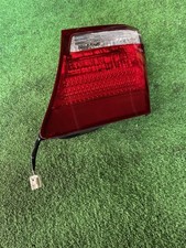 Jdm Lexus Ls460 Usf40 Right Inner Tail Light Lamp 15 Jdm Lexus Ls460 Usf40 Right Inner Tail Light Lamp 15
