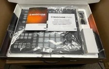 Native Instruments Maschine Studio Recording Interface -Groove Production System