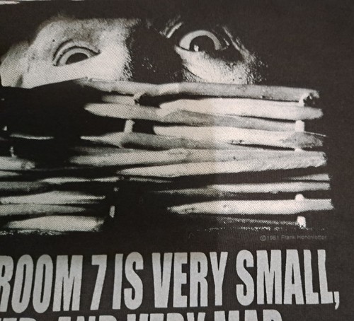 Basket Case NEW Black Shirt Size Large Classic Horror Poster Movie Pro Sample - Picture 5 of 5