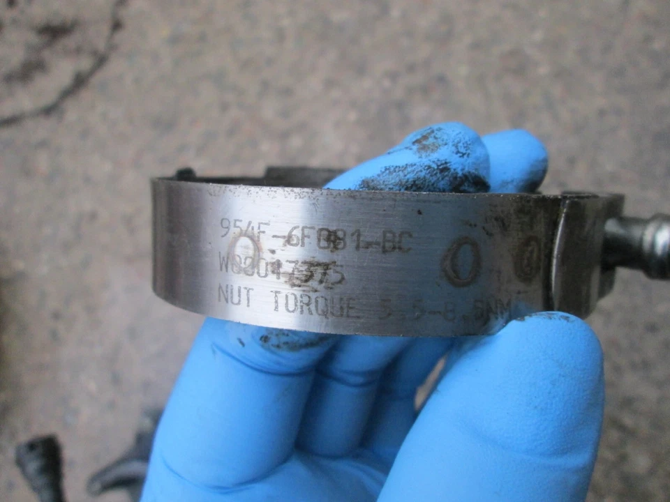 2001 FORD ESCORT 1.8TD MK6 VAN TURBO DIESEL EXHAUST CLAMP RING 954F6F081BC — 第 2/2 张图片