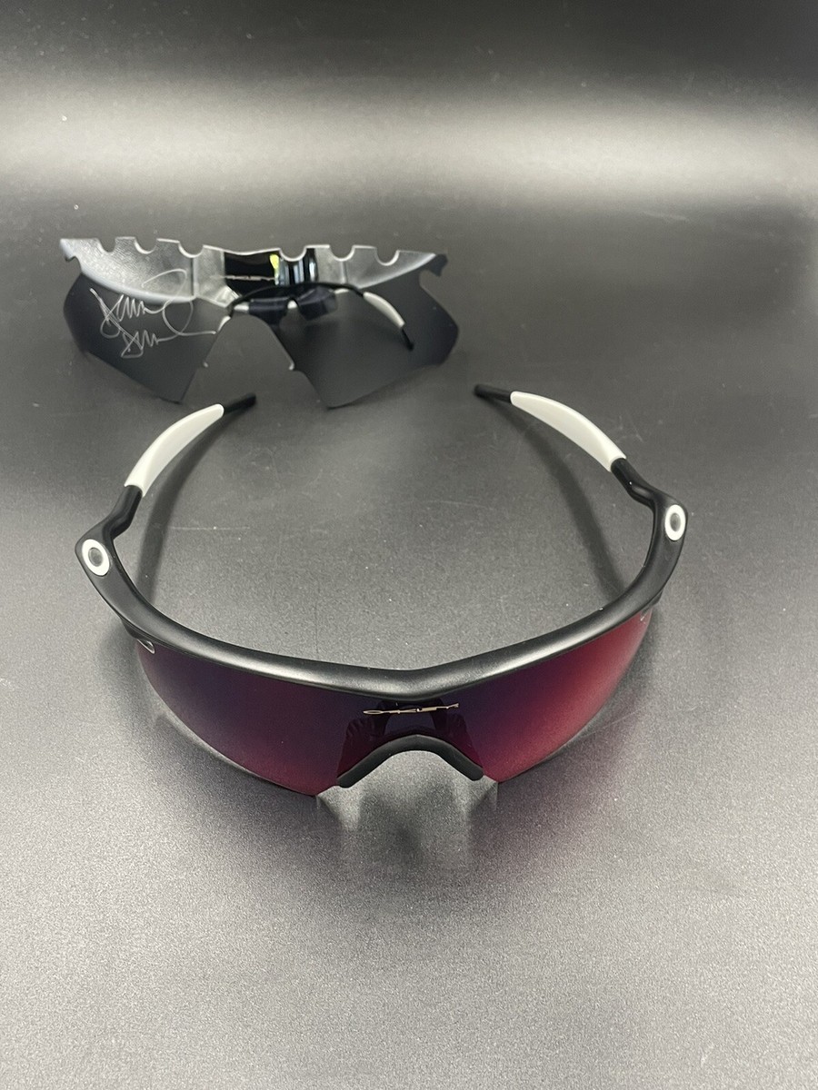 Oakley M Frame サングラス レッド/ブラック Oakley Pro M Frame Matte Black w/Strike + Red Iridium Lenses