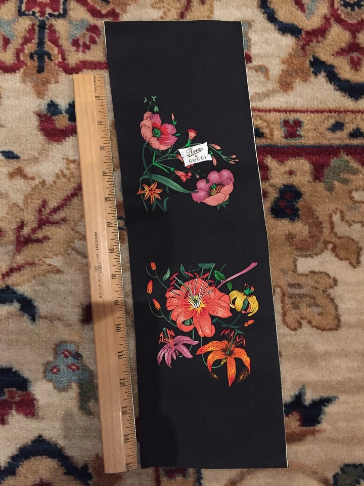 Pure Silk Panel Remnant Flora Floral 100% Silk Fabric Quilt 17”x5” Stunning!! - Image 4 of 4