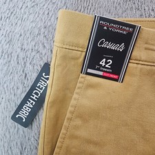 NWT Roundtree Yorke Casuals Shorts Men 42 x 7" Straight Stretch Yellow Brown