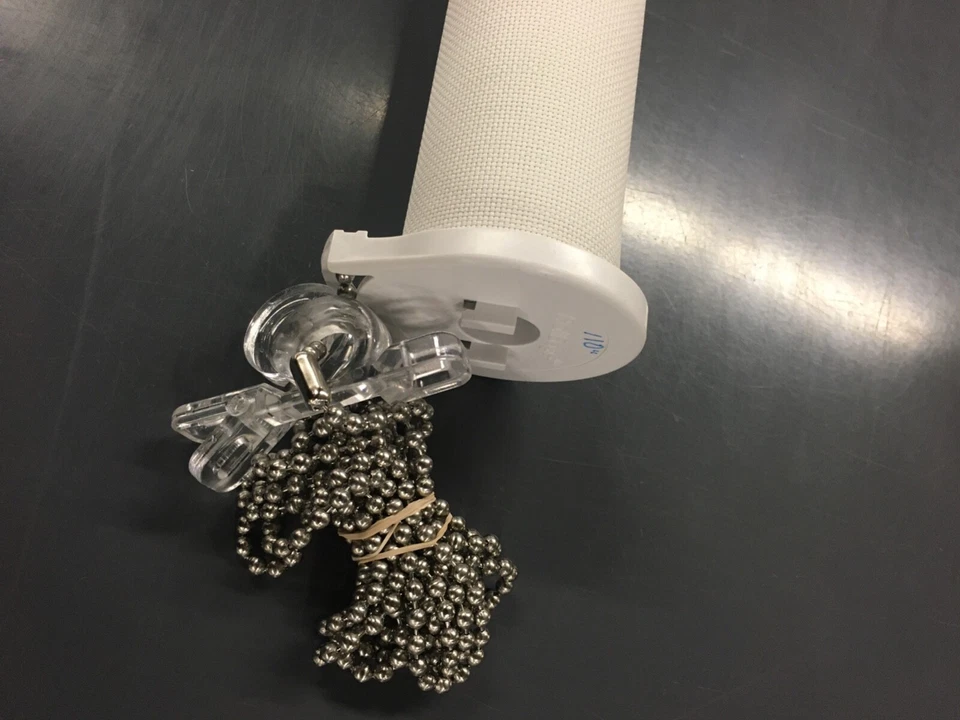 pantalla solar 36x66,52 1/2x110,68x66 blanco,blanco arena y gris blanco  Foto 3 de 4