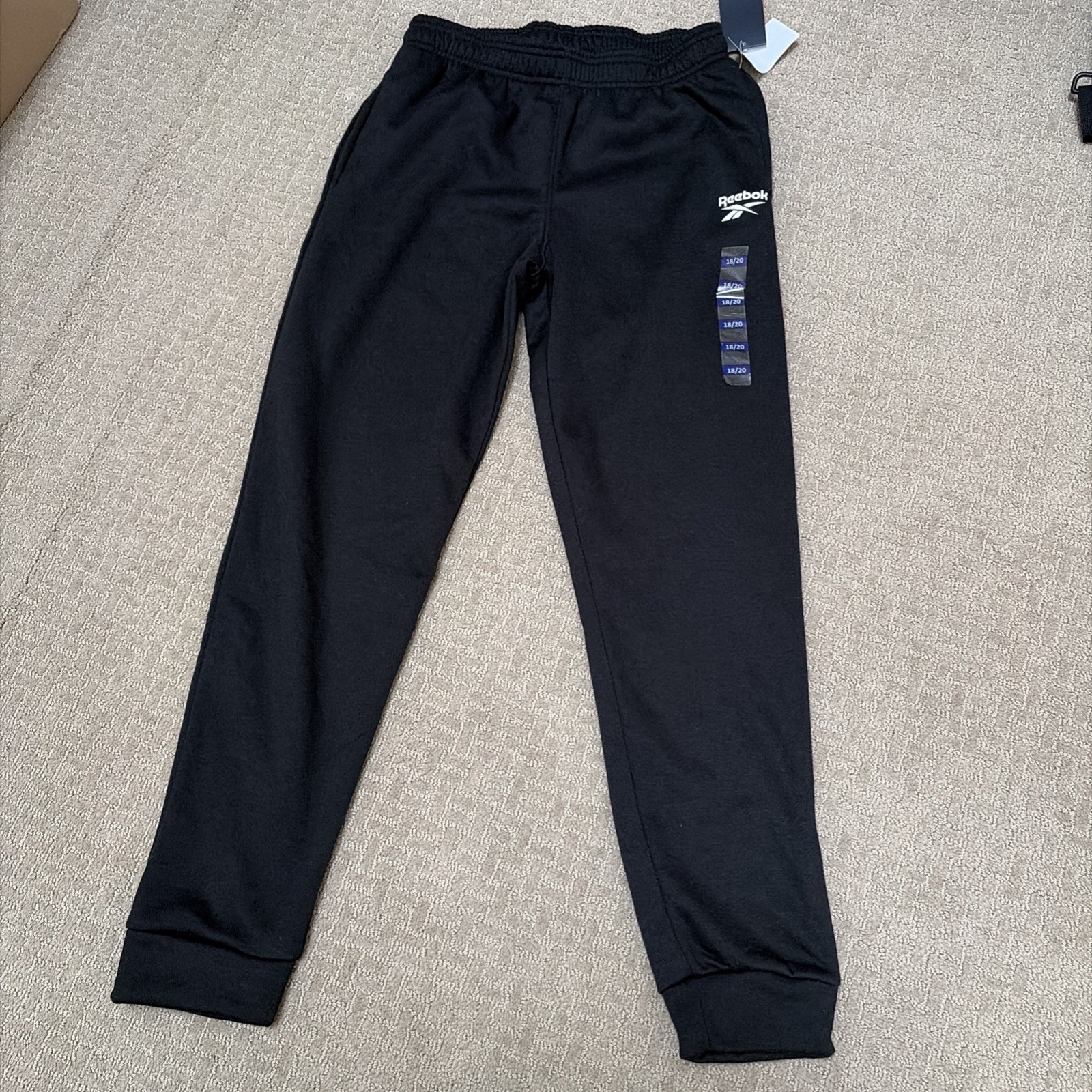 Boys REEBOK Black fleece lined Kids sweatpants XL 18-20 NWT NEW Teen Joggers thumbnail 6