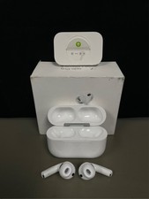 Apple AirPods Pro 3 14