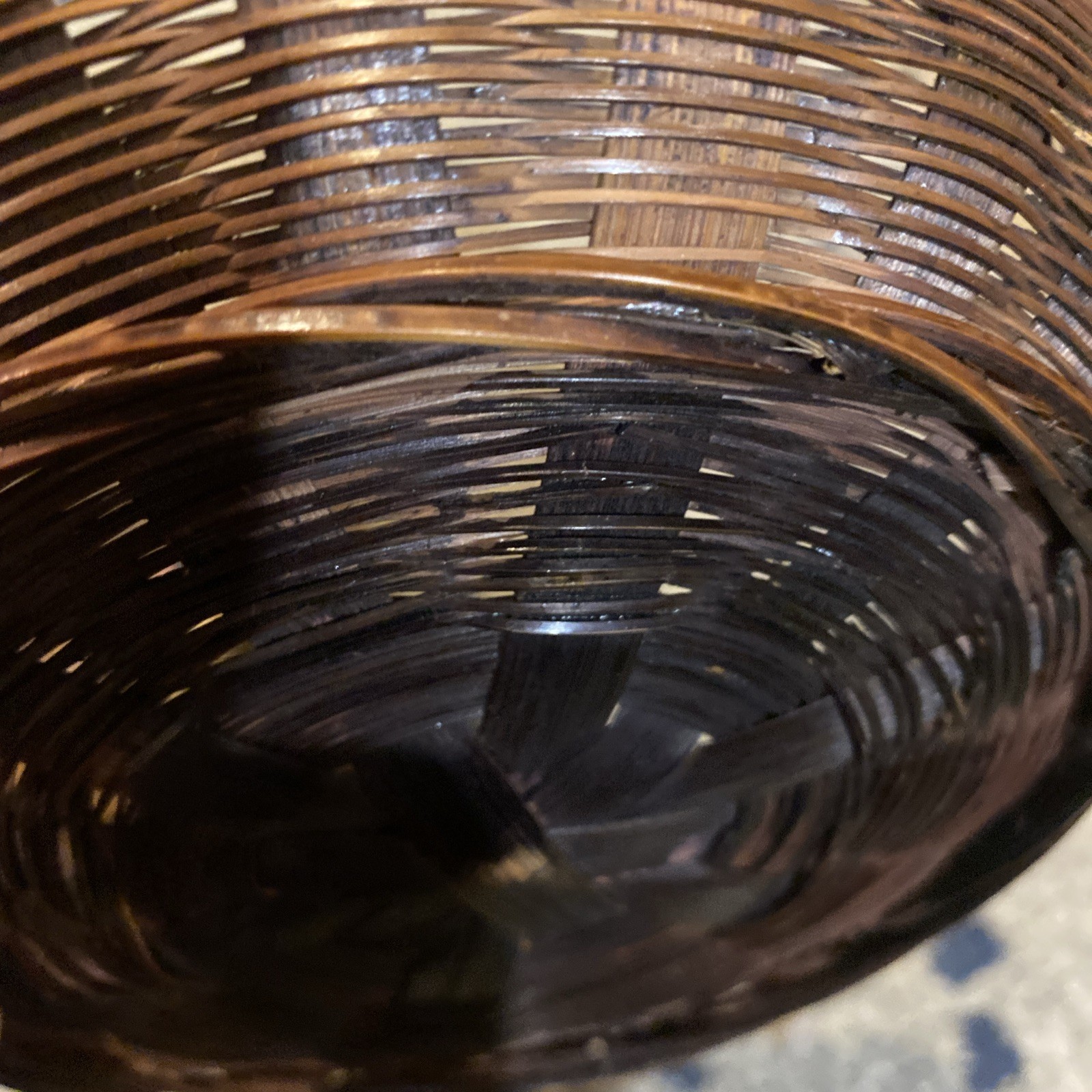 Vintage Chinese Wicker Sewing Basket w/ Lid Decorated with Beads 7” loose beads