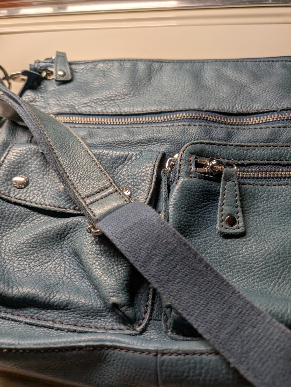 Fossil Sutter Crossbody Bag - image 1