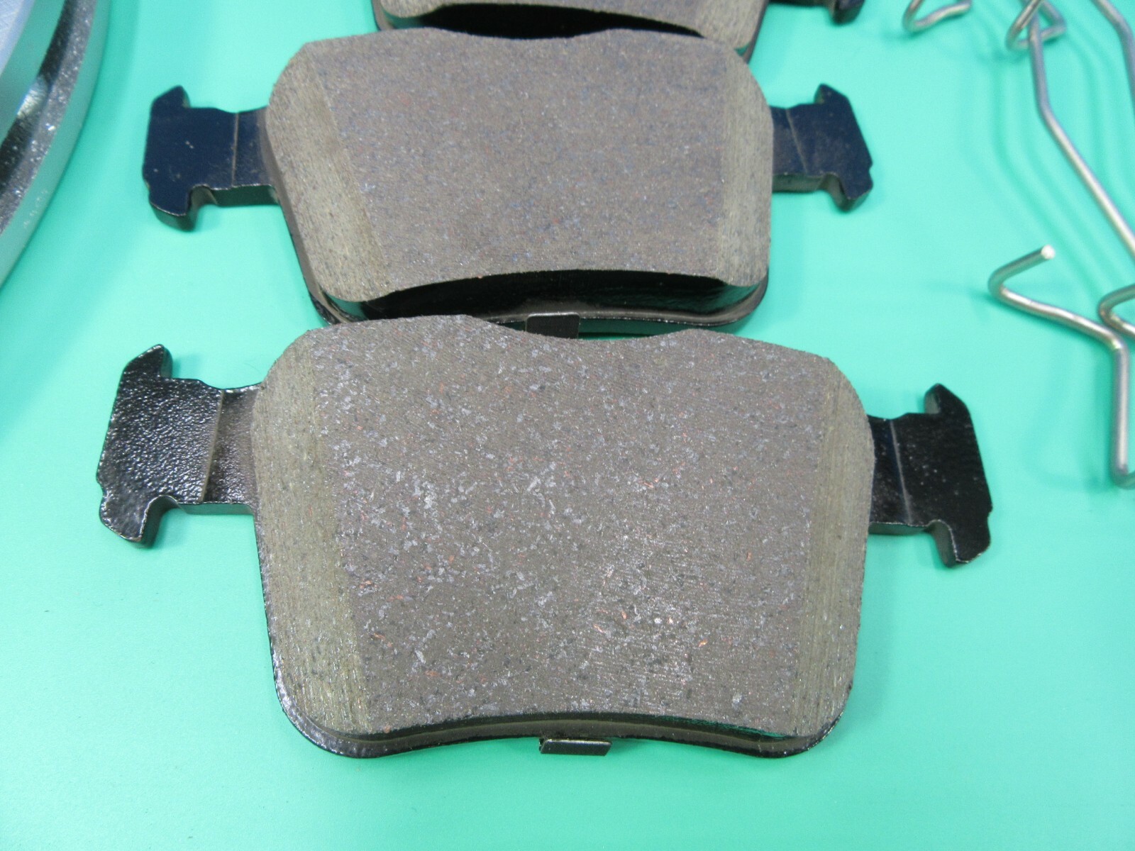 Maserati Levante S rear brake pads + rotors high performance quality