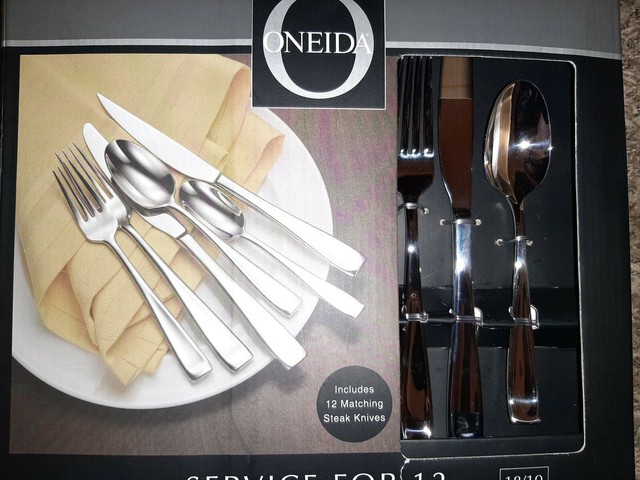 Oneida Moda 65 Piece Flatware Set Service For 12 NEW EBay