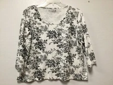 Womens Pullover Top 2XL White Black Scoop Neck Passports 47