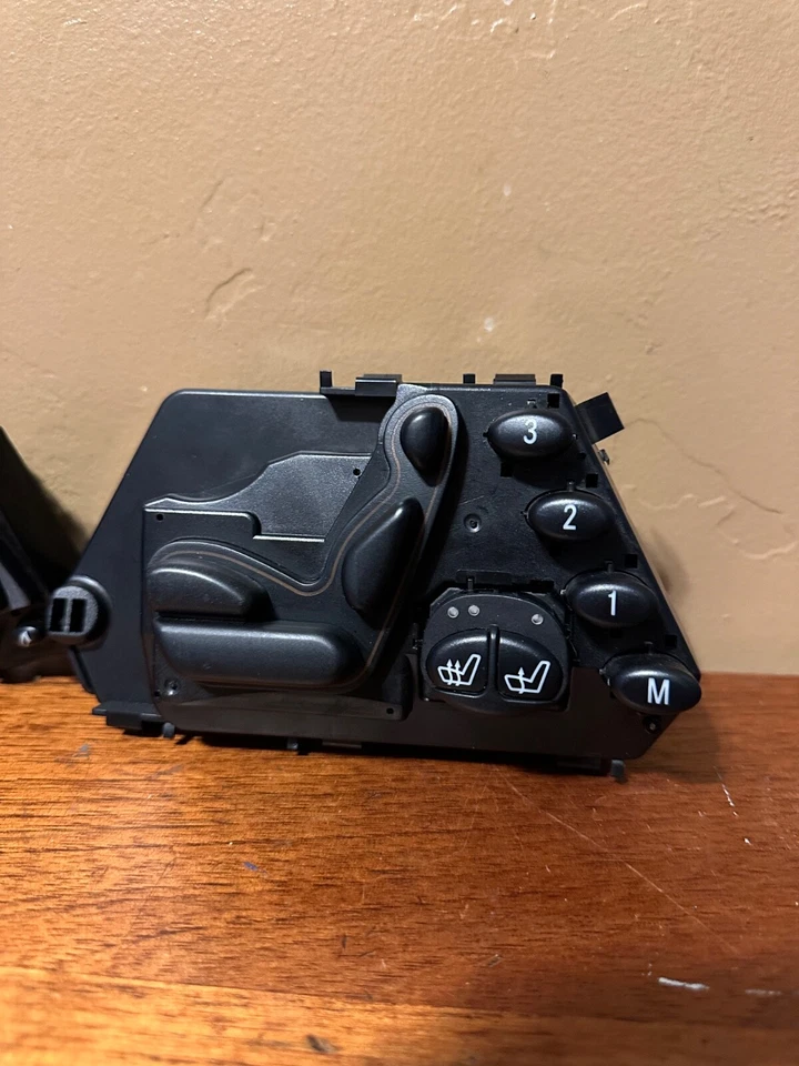 00 - 06 Mercedes W220 S430 S500 L/R Driver Seat Control 2208211579/1679 Foto 4 de 4