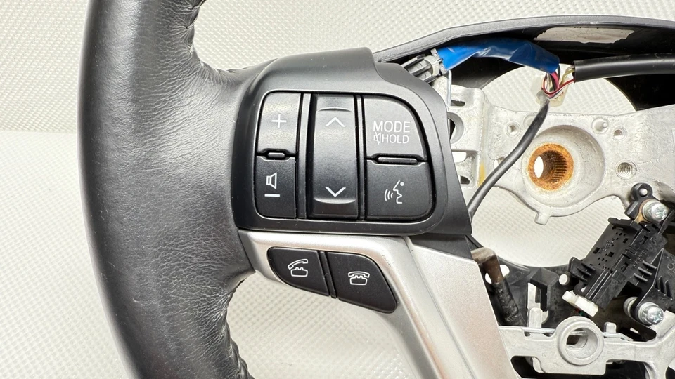 Volante Toyota Sienna 2011 2012 2013-2016 con interruptor GS120-05860 OEM Foto 2 de 4