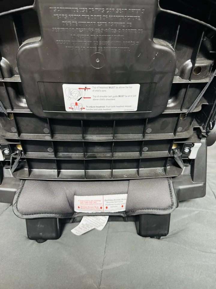 Asiento elevador plegable con respaldo alto Baby Trend PROtect - rojo marte - rojo Foto 4 de 4