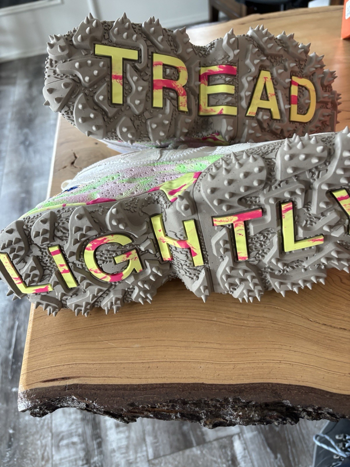 Size 9 mens - Off-White x Nike Air Terra Forma White thumbnail 5