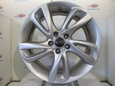 Jantes Infiniti Q30