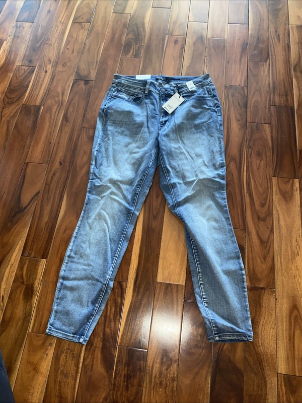 Judy Blue 14w Whiskers On Kittens Skinny Jean. New With Tags. JB82190