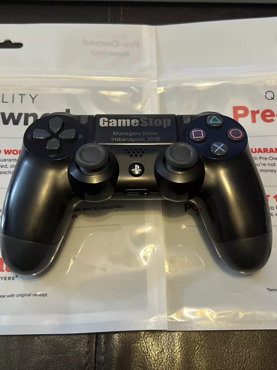 indhente Balehval spild væk PS4 controller GameStop Managers Show Indianapolis 2018 | eBay