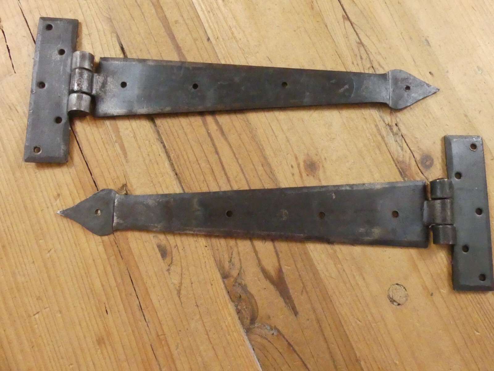 2 PRIMITIVE HAND FORGED IRON HINGE HINGES DOOR CABINET IRON 12" DOORS ARROW END 