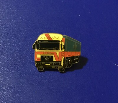 PIN'S LAPEL PIN TRUCK SEMI TRAILER TRUCK MAN M.A.N FRONT VIEW
