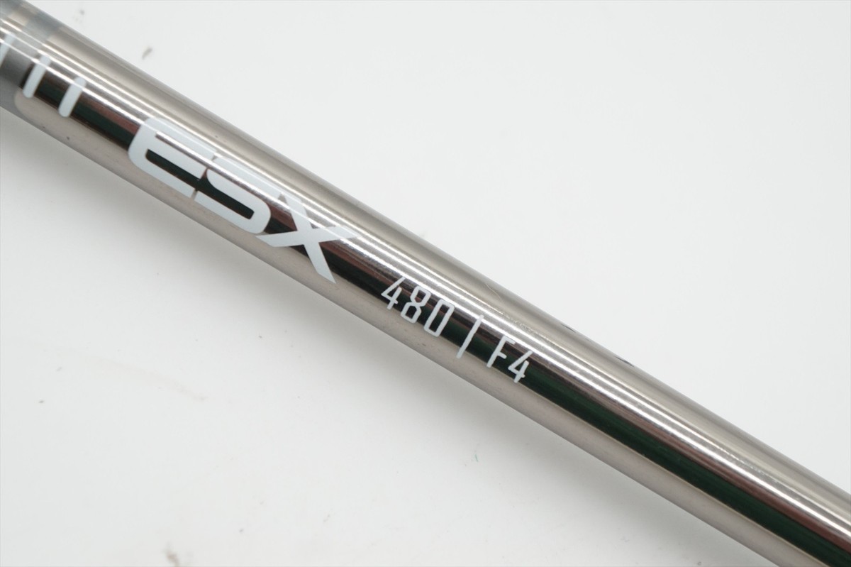 Découvrez le UST-Mamiya RECOIL DART 65 Iron - Performance & Précision