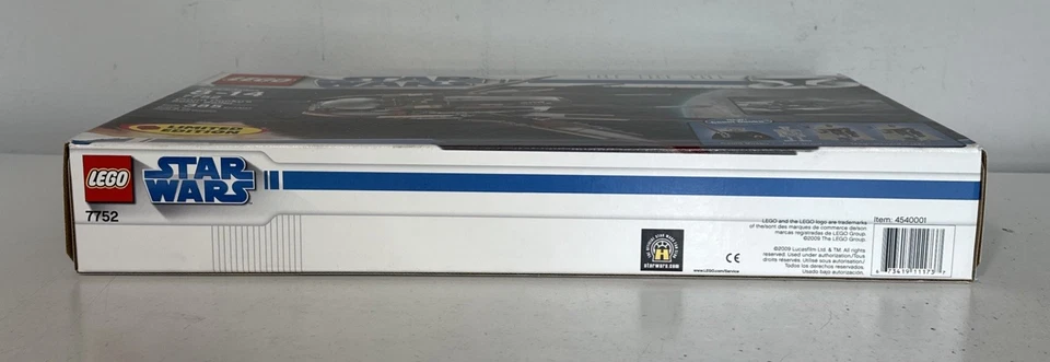 LEGO Star Wars: Count Dooku's Solar Sailer (7752) - Image 4 of 4