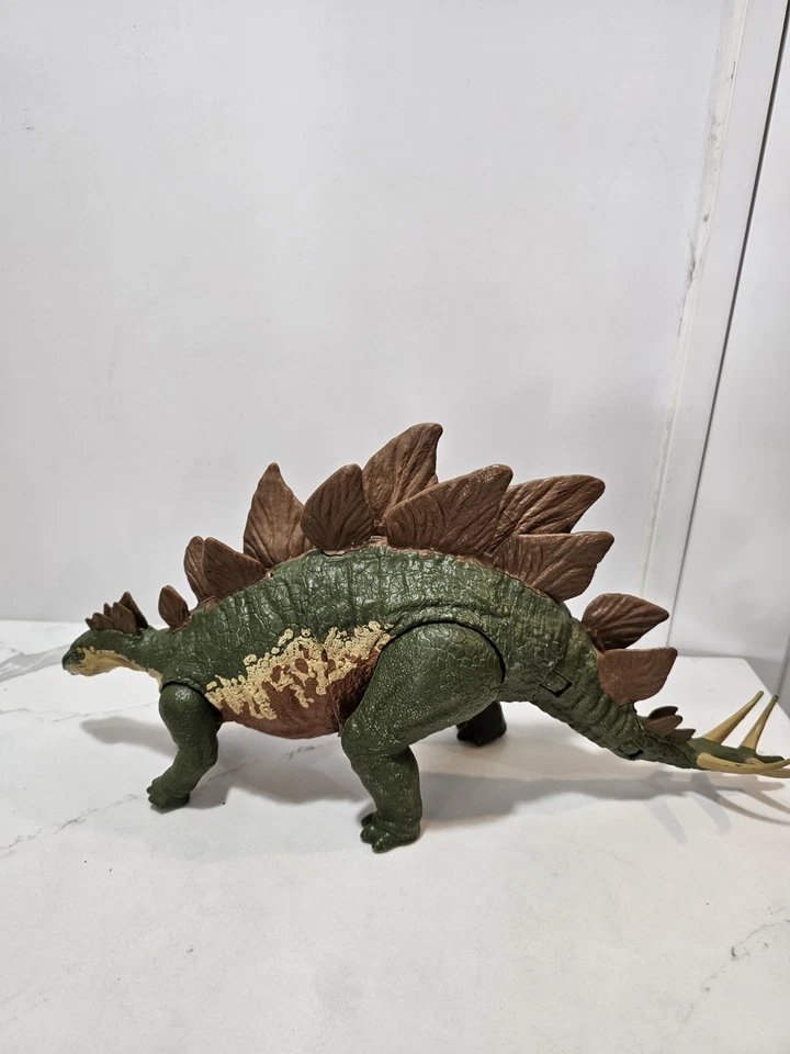 Jurassic World Camp Cretácico Dino Escape STEGOSAURIO Mega Destructores Dinosaurio Foto 4 de 4