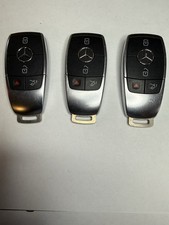 Lot Of 3 Oem Mercedes Chrome 5-button Smart Keys Mixed Used Locked Lot Of 3 Oem Mercedes Chrome 5-button Smart Keys Mixed Used Locked