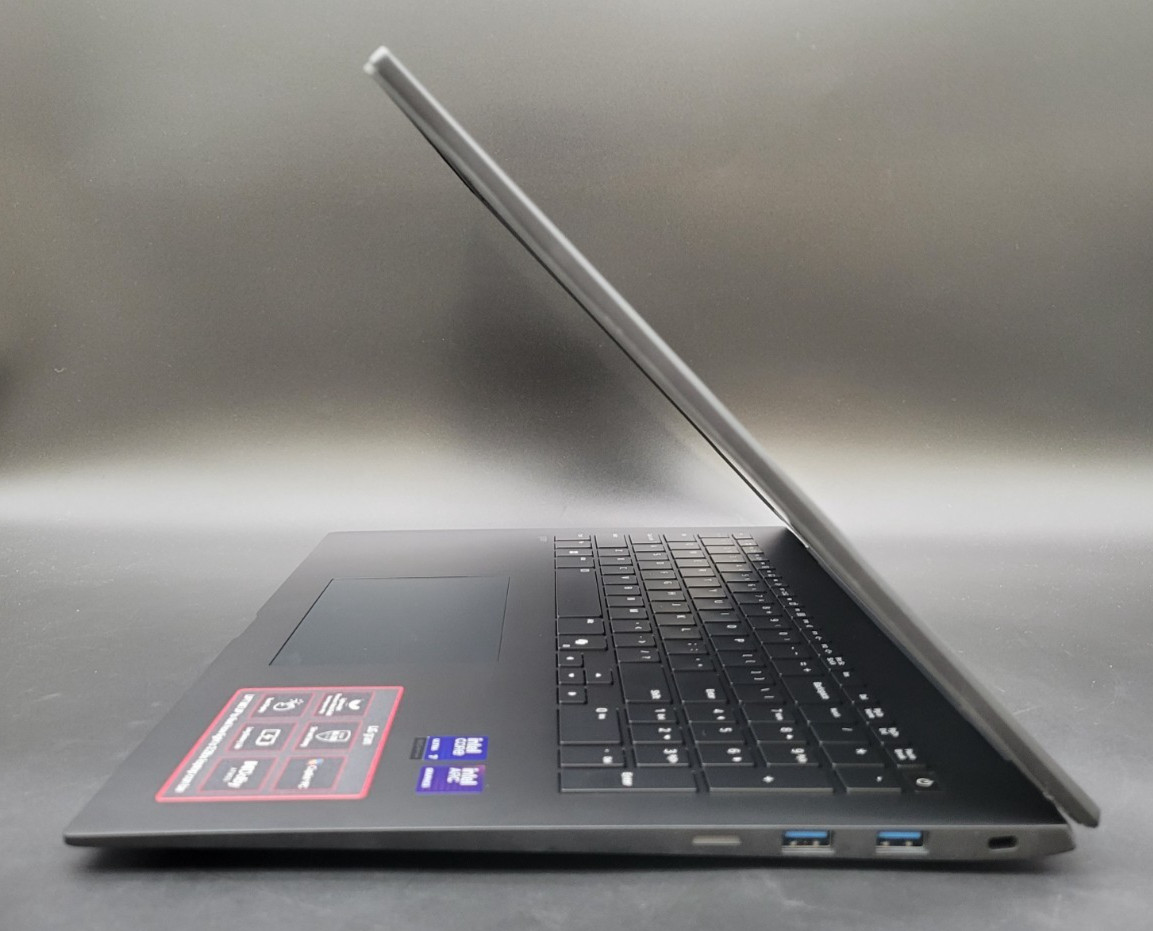 Laptop LG Gram 17 17Z90TL Copilot+ PC QHD+ TOUCH Ultra 7 258V 32GB RAM 2TB SSD, imagen 2