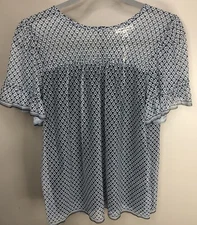 MAX STUDIO Women's Knit Mesh Ruffle Short Sleeve Blouse SZ M Black White Geo
