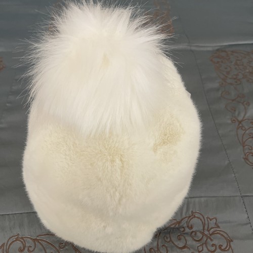 UGG Faux Fur white Beanie Hat new size 