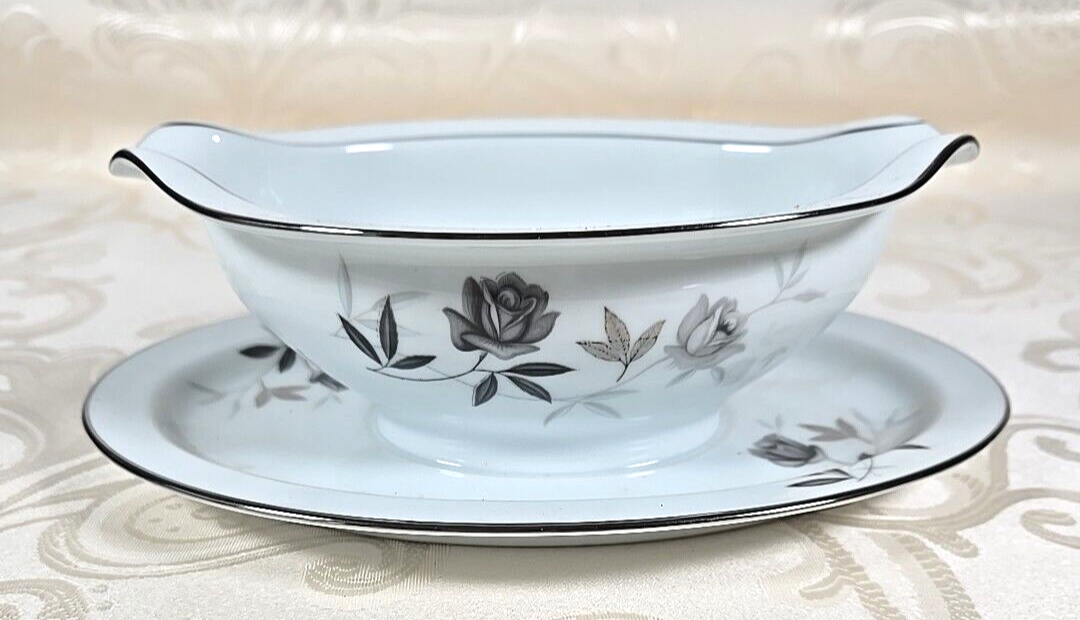 Noritake Rosamor gravy boat attached liner gray grey roses platinum Japan  Granny