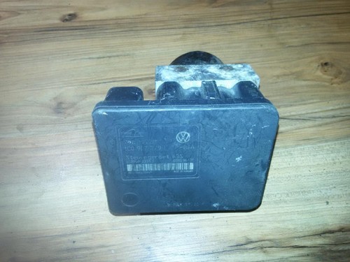 Volkswagen Golf 2000 ABS Unit (ABS Brake Pump) 1C0907379L , 1J0614 #38568-12