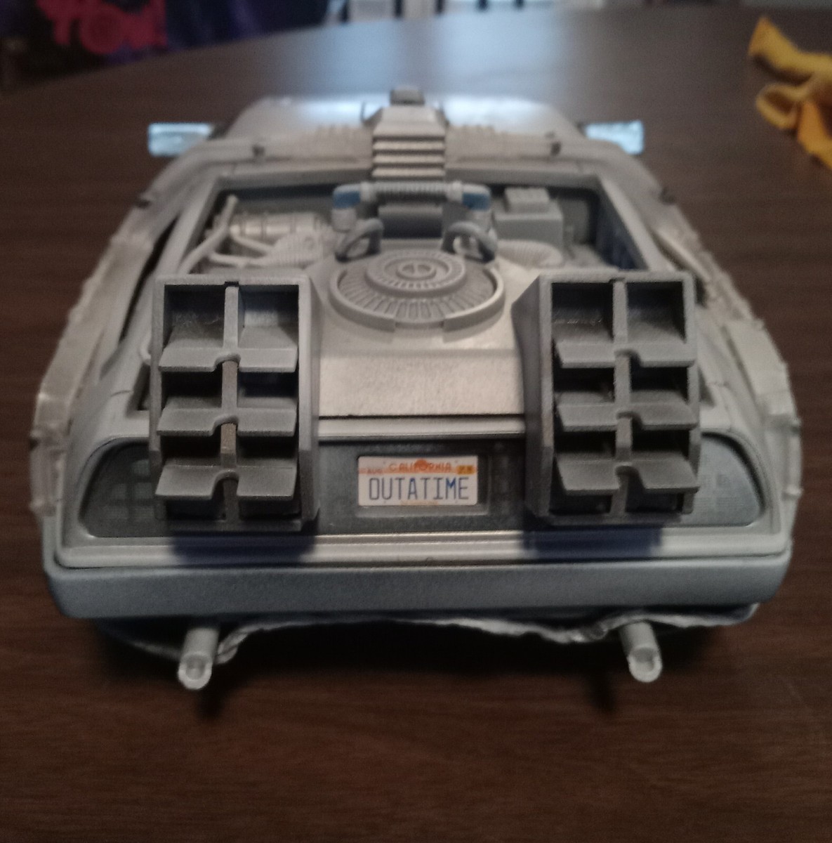 Diamond Select Back to the Future 2 1/15th Scale Frozen DeLorean