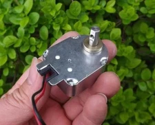 1pcs DC24V Micro Rotary Self-locking Solenoid Rotating Electromagnet Solenoid