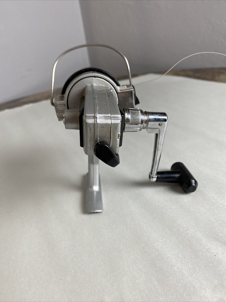 RYOBI 3000 シルバーリール Ryobi SX3N Graphite The Silver Cloud 3.4:1 Spinning Reel w