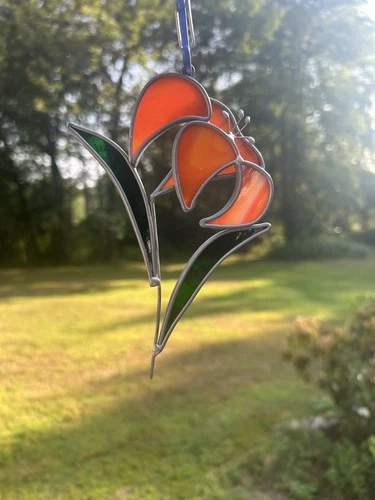 Vintage Tiffany style Lilly Sun Catcher