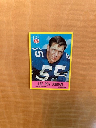 1967 PHILADELPHIA #54 LEE ROY JORDAN (RC)!! CENTERED!! (WRINKLE) $1 SHIPPING!!