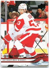 2025-26 Upper Deck Series 1 Holiday SP Green Foil #56 Moritz Seider Detroit Red