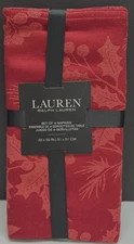 Ralph Lauren  Christmas Red Holly Berries Fabric Napkins Set of 4