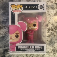 Friends Chandler Bing como Bunny Pop! Figura Vinilo #1066 Funko Con Protector GRATIS